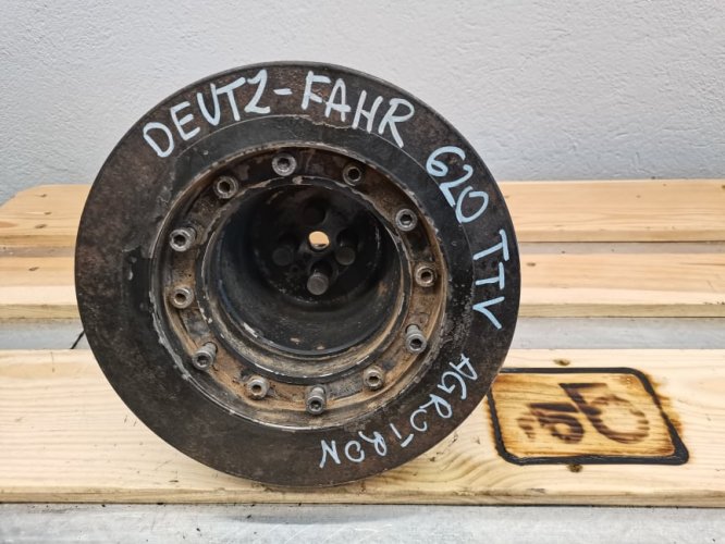 Deutz-fahr 620 TTV Agrotron Tłumik koła zamachowego 