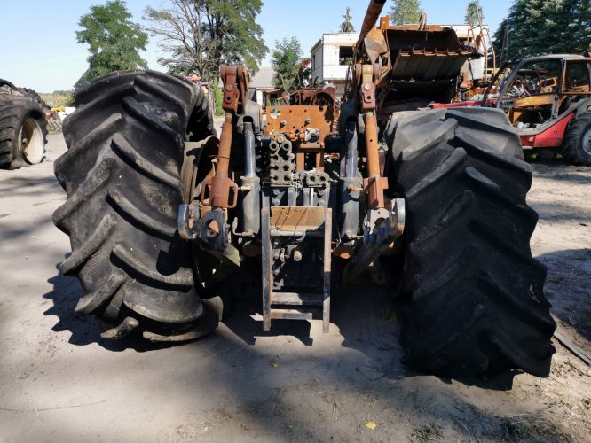 Wałek ataku Koło Talerzowe New Holland T8. 360   