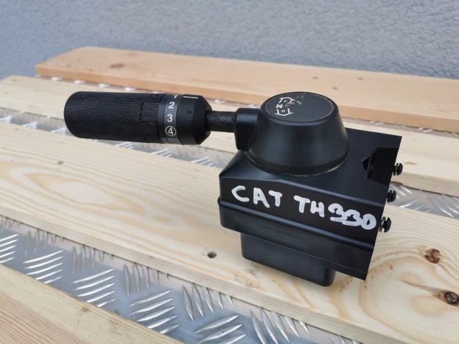 Przełącznik biegów CAT TH 330 