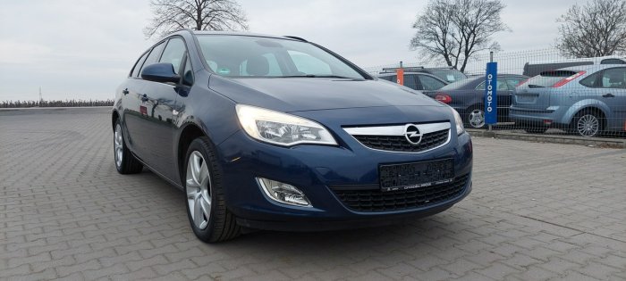 Opel Astra J (2009-2019)