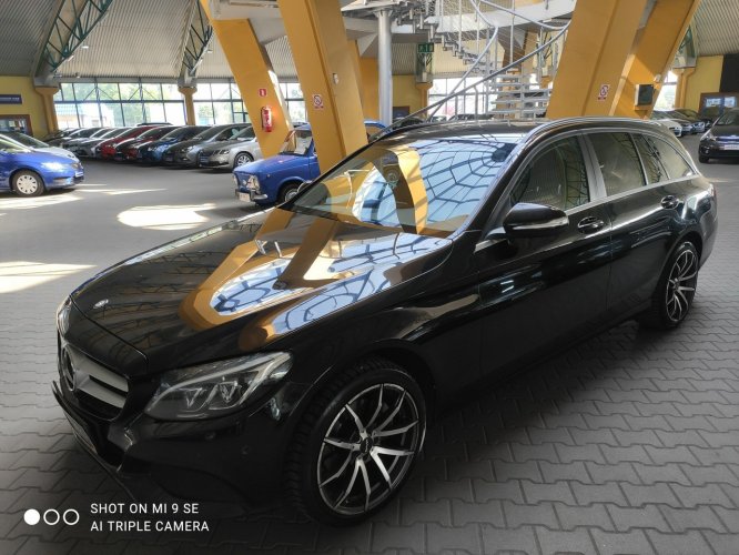 Mercedes C 220 ZOBACZ OPIS !! W podanej cenie roczna gwarancja W205 (2014-)