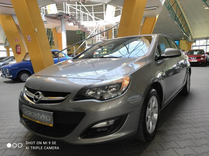 Opel Astra ZOBACZ OPIS !! W podanej cenie roczna gwarancja J (2009-2019)