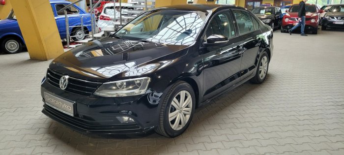 Volkswagen Jetta 1 REJ 2017 ZOBACZ OPIS !! W podanej cenie roczna gwarancja A6 (2010-)