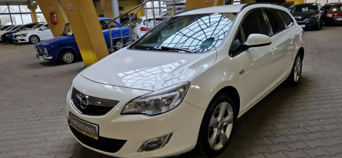 Opel Astra 1rej. 12.2011r.!!! ZOBACZ OPIS !! W PODANEJ CENIE ROCZNA GWARANCJA  !! J (2009-2019)