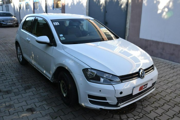 Volkswagen Golf 1,6 TDI 105ps * NISKI PRZEBIEG * climatronic * nawigacja * ICDauto VII (2012-)