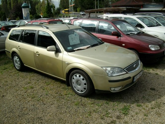 Ford Mondeo Z gazem Mk3 (2000-2006)
