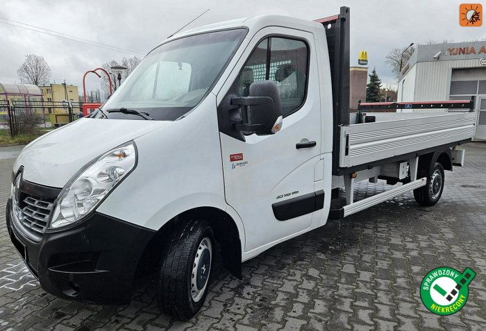 Renault Master skrzyniowy