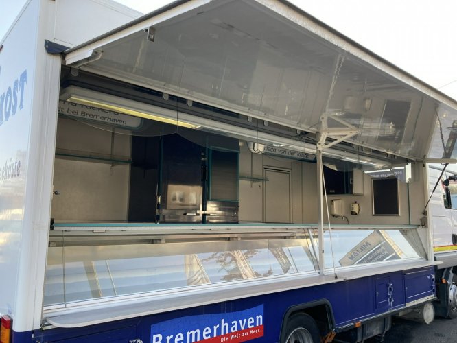 Man TGL Man Autosklep Gastronomiczny wędlin Ryb Food Truck Foodtruck sklep