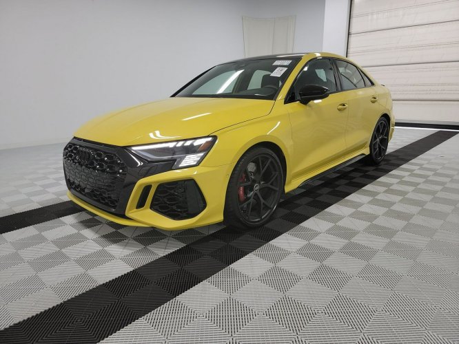 Audi RS3 8VA (2018-)