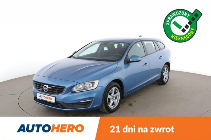 Volvo V60 navi, klima auto, czujniki parkowania, hak I (2010-2018)