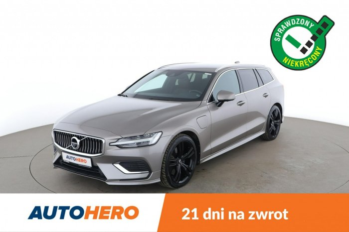 Volvo V60 FV23 2.0T8 AWD PHEV Inscription ACC Skóra GrzaneFotele Kamera Blis LED II (2018-)