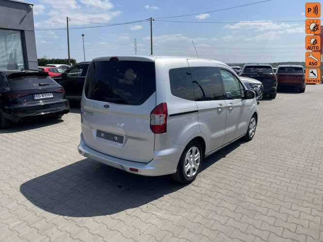 Ford Tourneo Courier Climatronic Inna