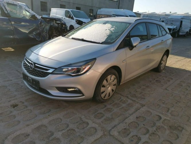 Opel Astra 1,0i 105KM Start/Stop Busines K (2015-2021)