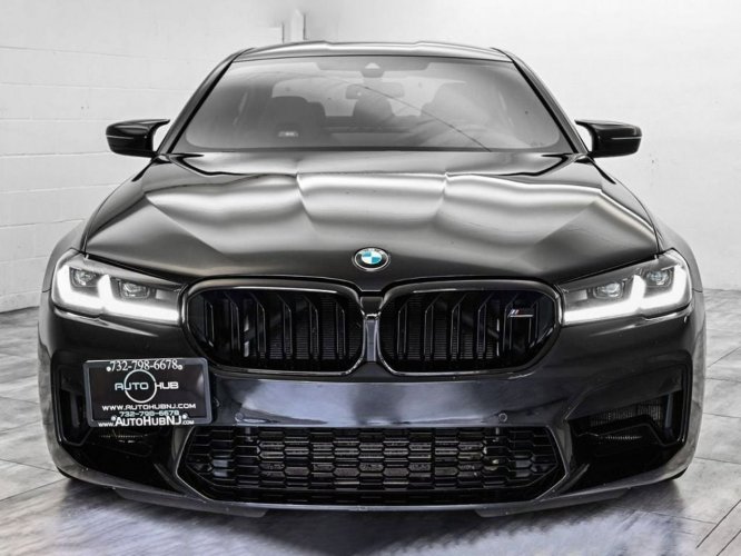 BMW M5 4.4L V8 DCT F90