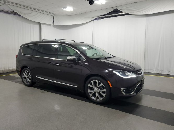 Chrysler Pacifica 2017 Chrysler Pacifica Limited FWD