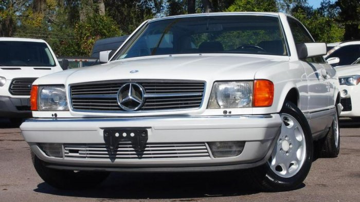 Mercedes W126 560 SEC