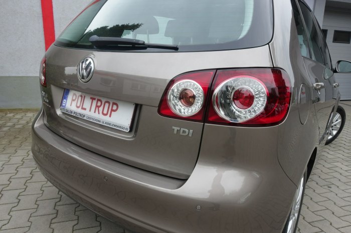 Volkswagen Golf Plus 1,6D Welur Alu Światła dzienne Szyberdach  rej.2013 VIP Gwarancja II (2009-)