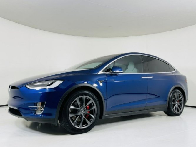 Tesla Model X Performance 785KM