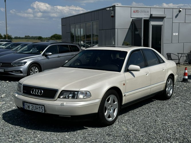 Audi A8 Audi A8 4,2i 299KM, Quattro, solardach D2 (1994-2002)