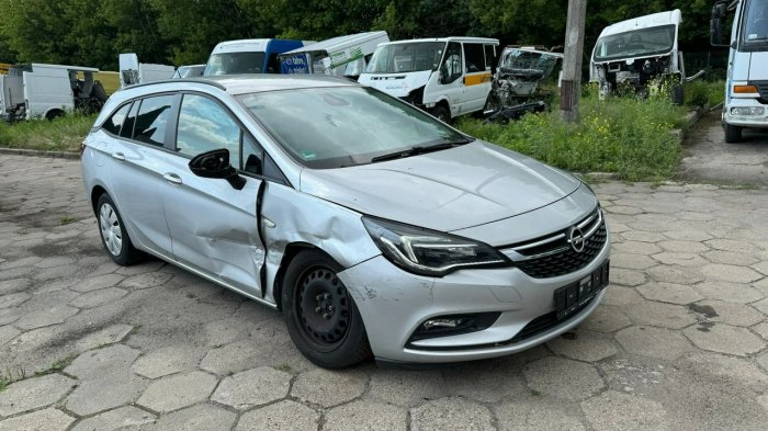 Opel Astra 1,0i 105KM Start/Stop Busines K (2015-2021)