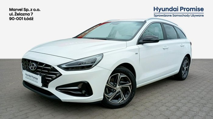 Hyundai i30 1.5 T-GDI 6iMT 48V 160 KM WersjaSmart + PakietLED SalonPL FV23% III (2017-)