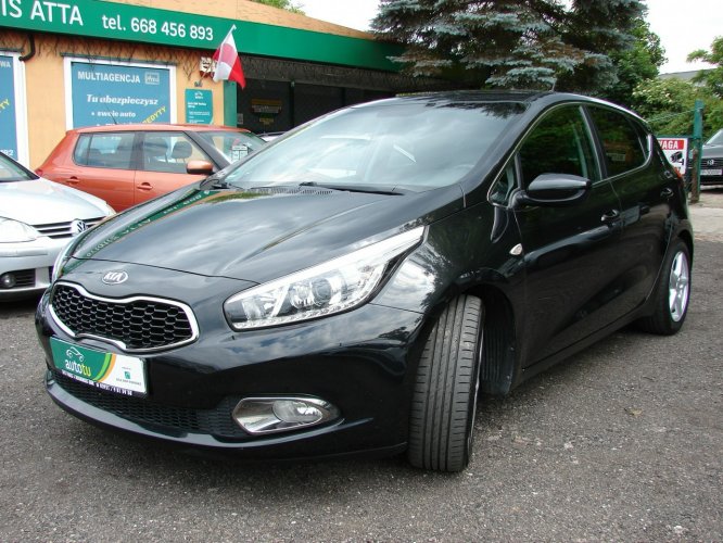 Kia Cee'd 1.6 CRDI 130 KM Bogata Wersja II (2012-)