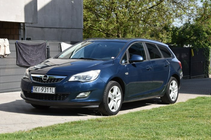 Opel Astra 1.4 Benzyna*Serwisowany*Gwarancja*Bogate Wyposażenie*Zadbane* J (2009-2019)