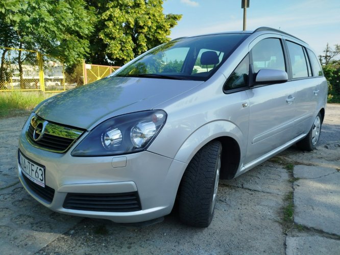 Opel Zafira zarejestrowana KLIMA OK wsiadać i jezdzic B (2005-2011)