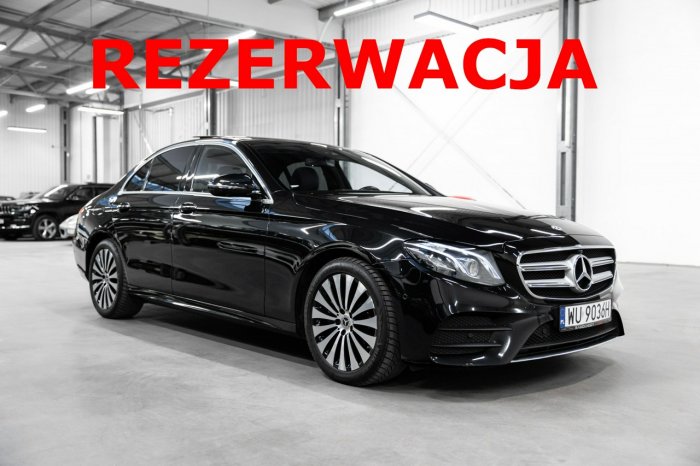 Mercedes E 220 4Matic. Pakiet AMG. Bezwypadkowy. Salon Polska. 1 wł. Burmester. W213 (2016-)