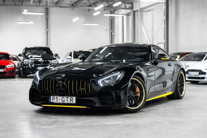 Mercedes AMG GT R. V8 Biturbo 585 KM. Krajowy. FV 23%. Wideoprezentacja.