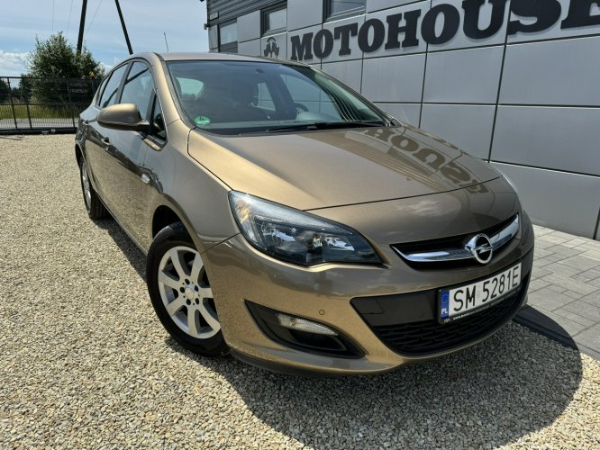 Opel Astra  1,4 Turbo "Edition" Zarejestrowany J (2009-2019)