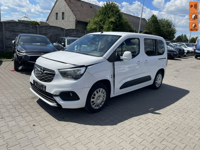 Opel Combo Life Klimatyzacja Oryginalny przebieg 2018-
