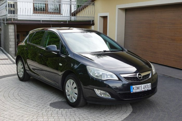 Opel Astra Kamera Cofania - Navi - Pakiet Zima - GWARANCJA - Zakup Door To Door J (2009-2019)