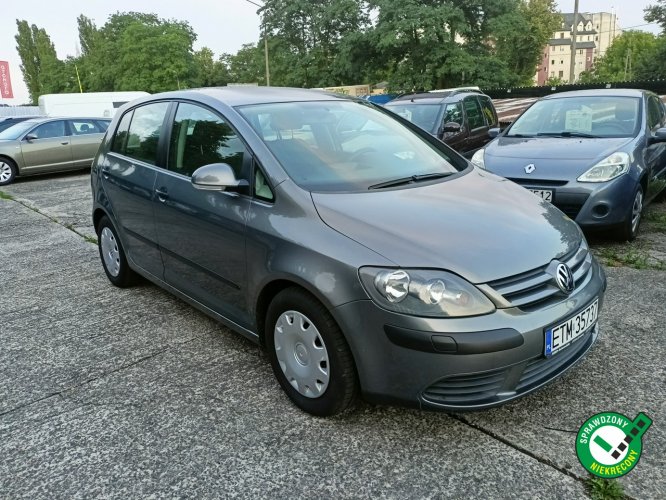 Volkswagen Golf Plus z Niemiec, po opłatach, po przeglądzie, zarejestrowany, ubezpieczony I (2004-2009)