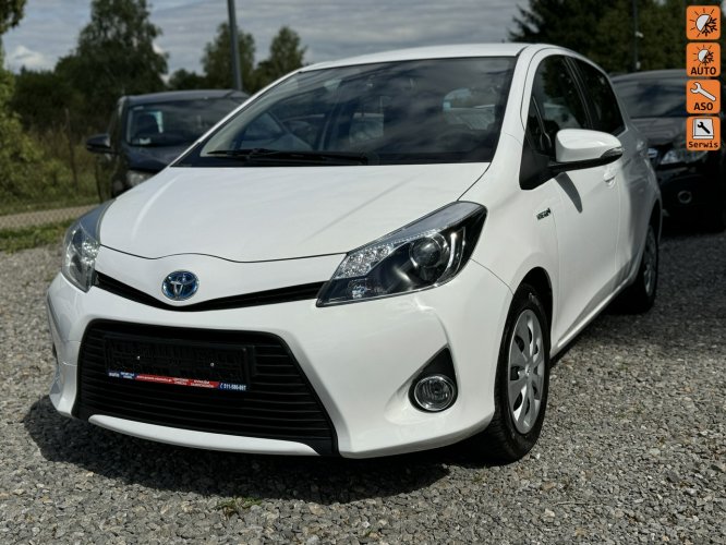 Toyota Yaris 1,5 hybryda klimatyzacja automat III (2011-2019)