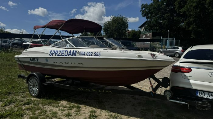 łodzie motorowe Bayliner Maxum Łódź Maxum 3.0 Mercruiser 7os. Doinwestowana +Przyczepa