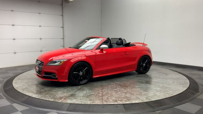 Audi TT S 2013 Audi TTS Premium Plus