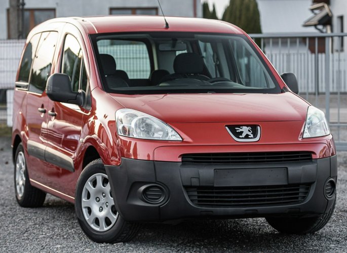 Peugeot Partner II (2008-)