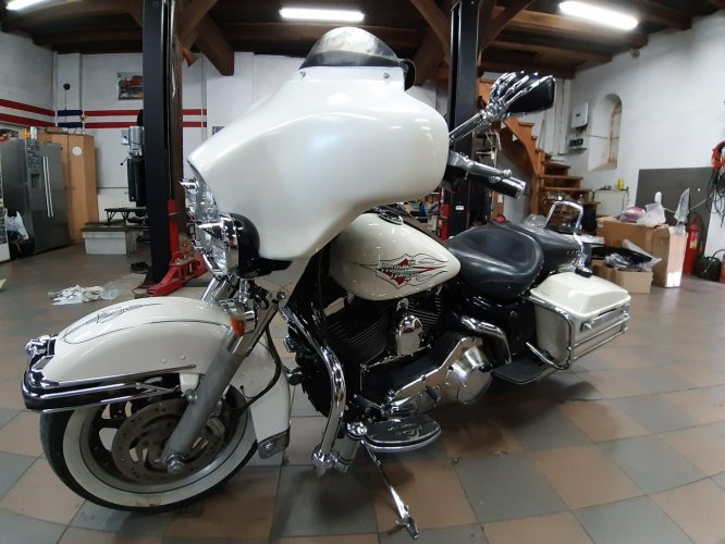 Harley-Davidson Road King wersja POLICE 2003 light custom dodatki do KOLEKCJI ! NOWA CENA !