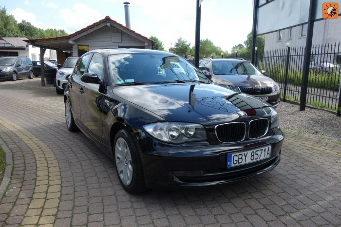 BMW 118 BMW 1 2009r 2.0 diesel 143km klima 2 komplety kół niski przebieg E87 (2004-2013)
