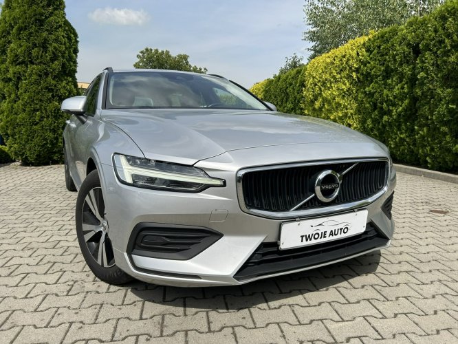 Volvo V60 2.0 turbo diesel D3, bardzo zadbany! II (2018-)