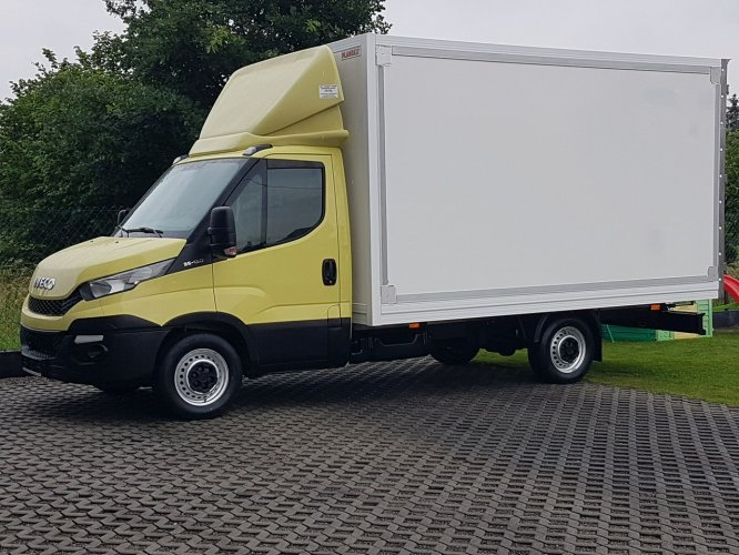 Iveco Daily KONTENER 8EP 4,13x2,22x2,20 KLIMA MANUAL DMC 3500 KG 35S13 KRAJOWY