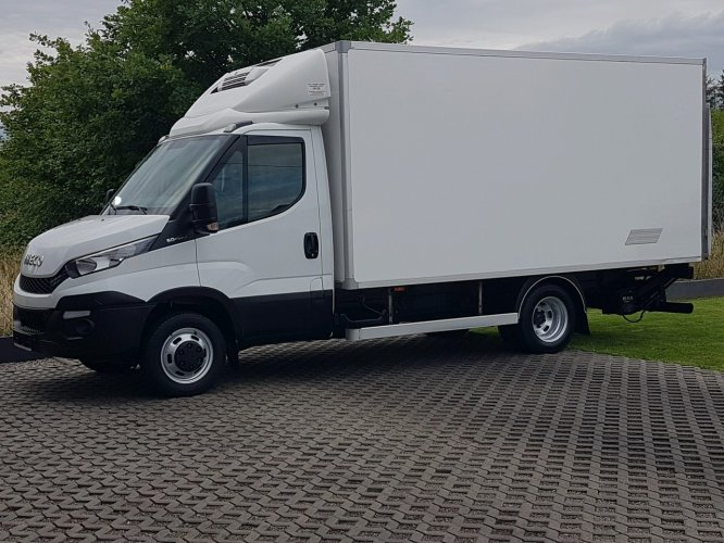 Iveco Daily 50C15 WINDA CHŁODNIA AGREGAT 8EP 4,17x2,05x1,89 KLIMA DMC 3500 KG