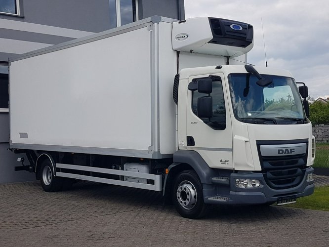 DAF 16T LF 230 WINDA CHŁODNIA 16EP 6,60x2,48x2,39 KLIMA IZOTERMA  MROŹNIA AGREGAT CARRIER