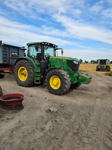 JOHN DEERE 6195R 2019r