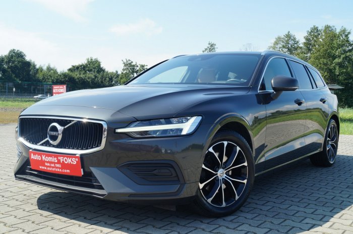 Volvo V60 Idealny  Zadbany 2,0 150 km skóra navi led elektr. klapa bezwypadkowy II (2018-)