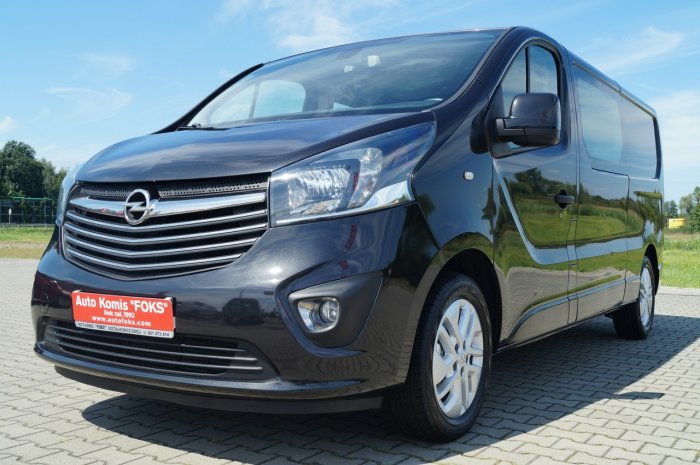 Opel Vivaro Brygadówka  1,6 125 km Navi Hak grz. fotele klimatronic doinwestowany