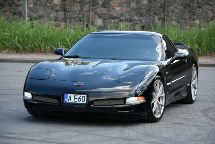 Chevrolet Corvette Z06 5.7 V8 390KM Manual 2001r. niski przebieg 81tkm BOSE Skóra Polecam V (C5) (1997-2004)