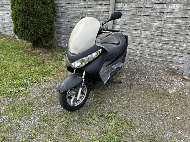 Suzuki Burgman 125 12,5KM 27.000km