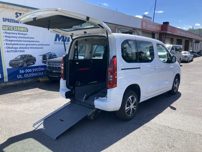 Opel Combo Combo Life dla Niepełnosprawnych Inwalida Rampa Model 2021 PFRON E (2018-)